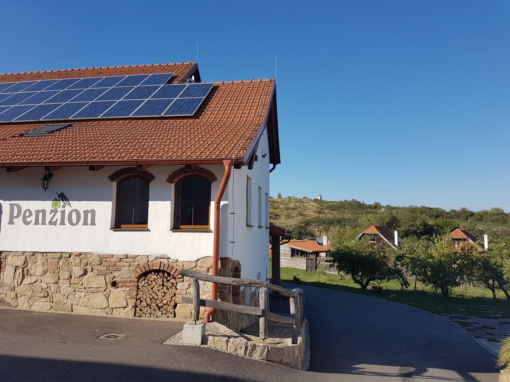 Osada Havranu Hotell Hnanice  Exteriör bild